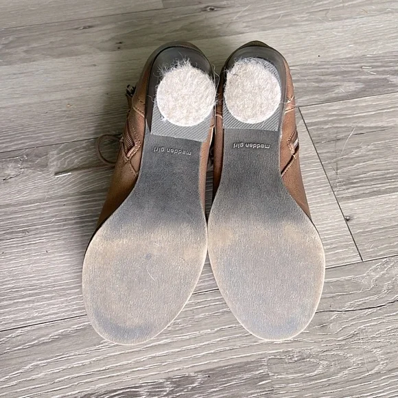 Madden Girl Westmont brown laced up booties - Picture 6 of 8